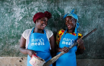 Volunteer cooks