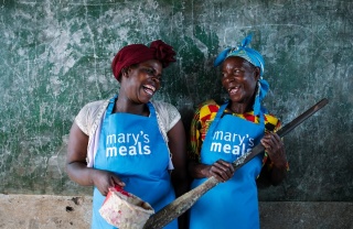Volunteer cooks