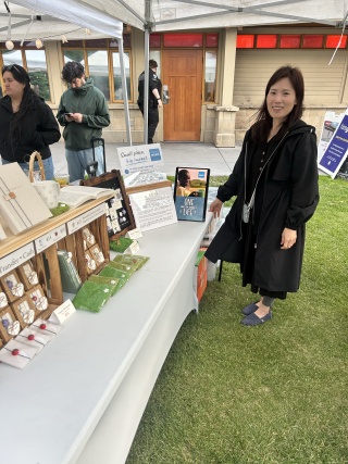 Volunteer, Min, from Calgary