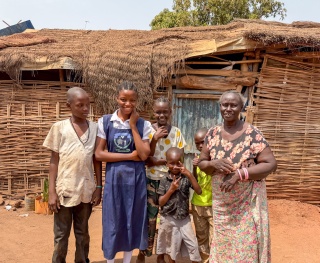 Aishia and her family